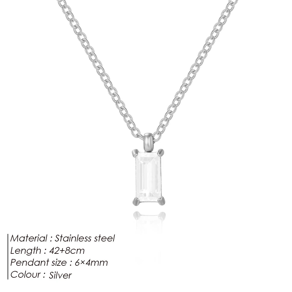 Clear Stone Pendant Necklace