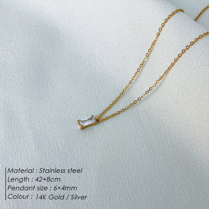 Clear Stone Pendant Necklace