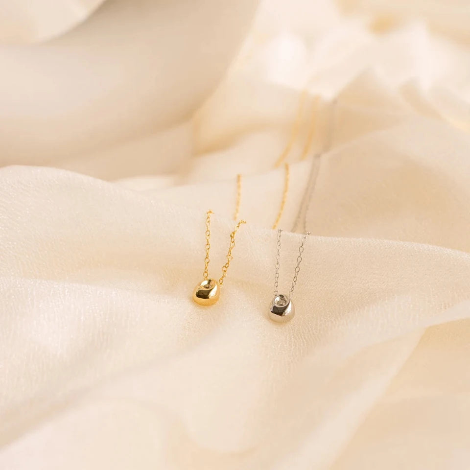 Teardrop Pendant Necklace