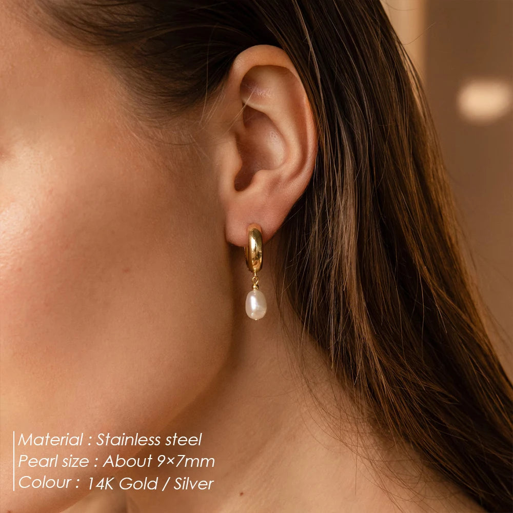 The Elara Pearl Drop Earrings