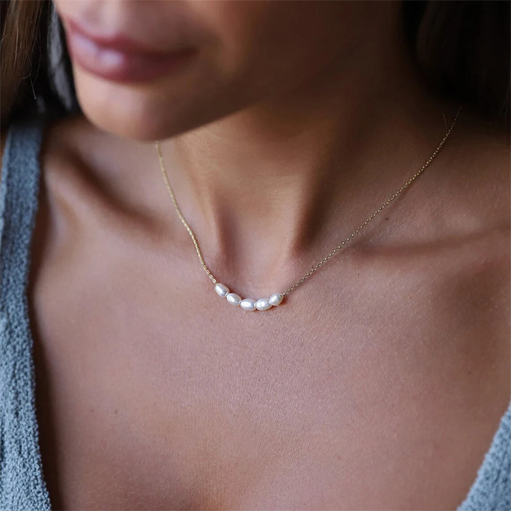 The Odette Pearl Arc Necklace