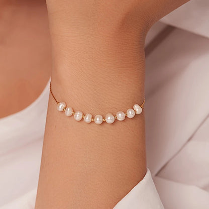 The Aurelia Pearl Bracelet