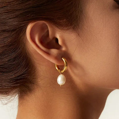 The Rounded Pearl Hoop