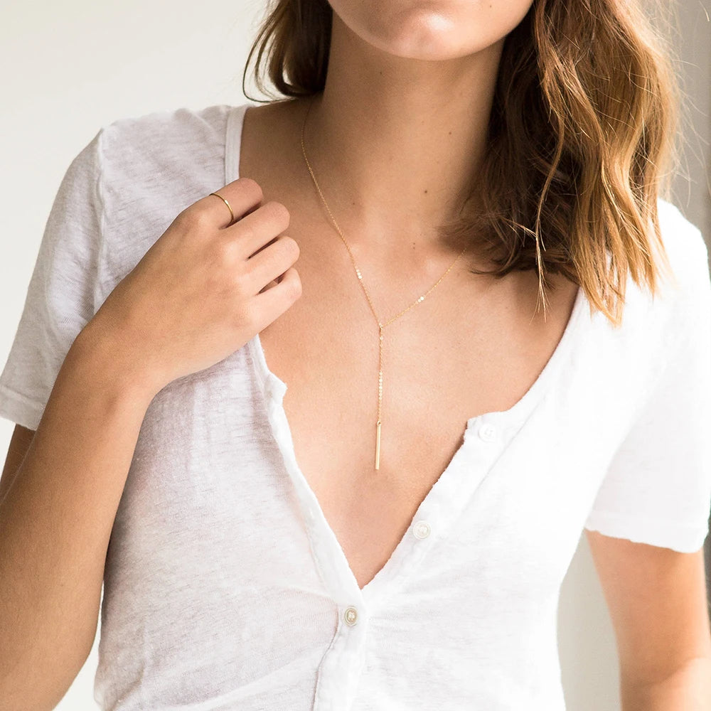 The Drop Bar Necklace