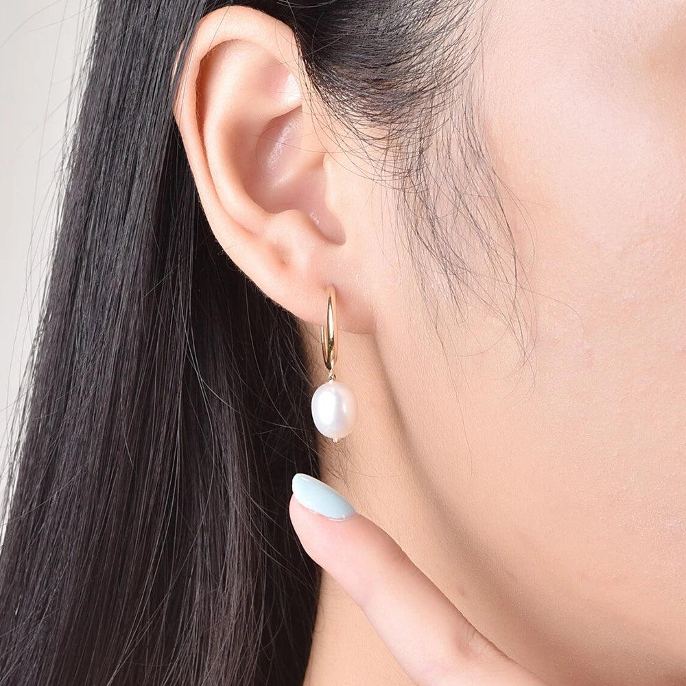 The Teardrop Pearl Hoop