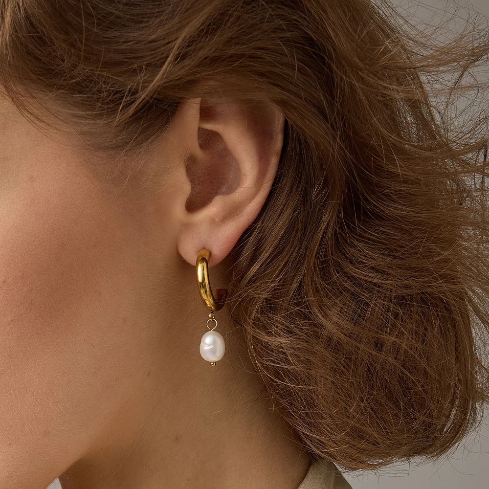Essential Pearl Hoop