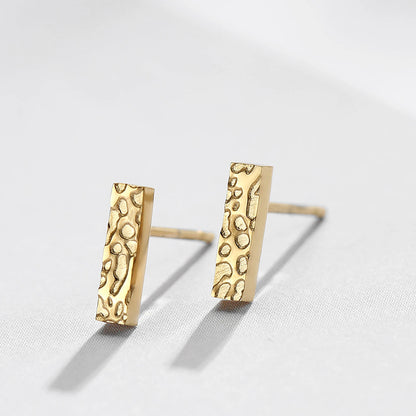 Hammered Stick Small Earring