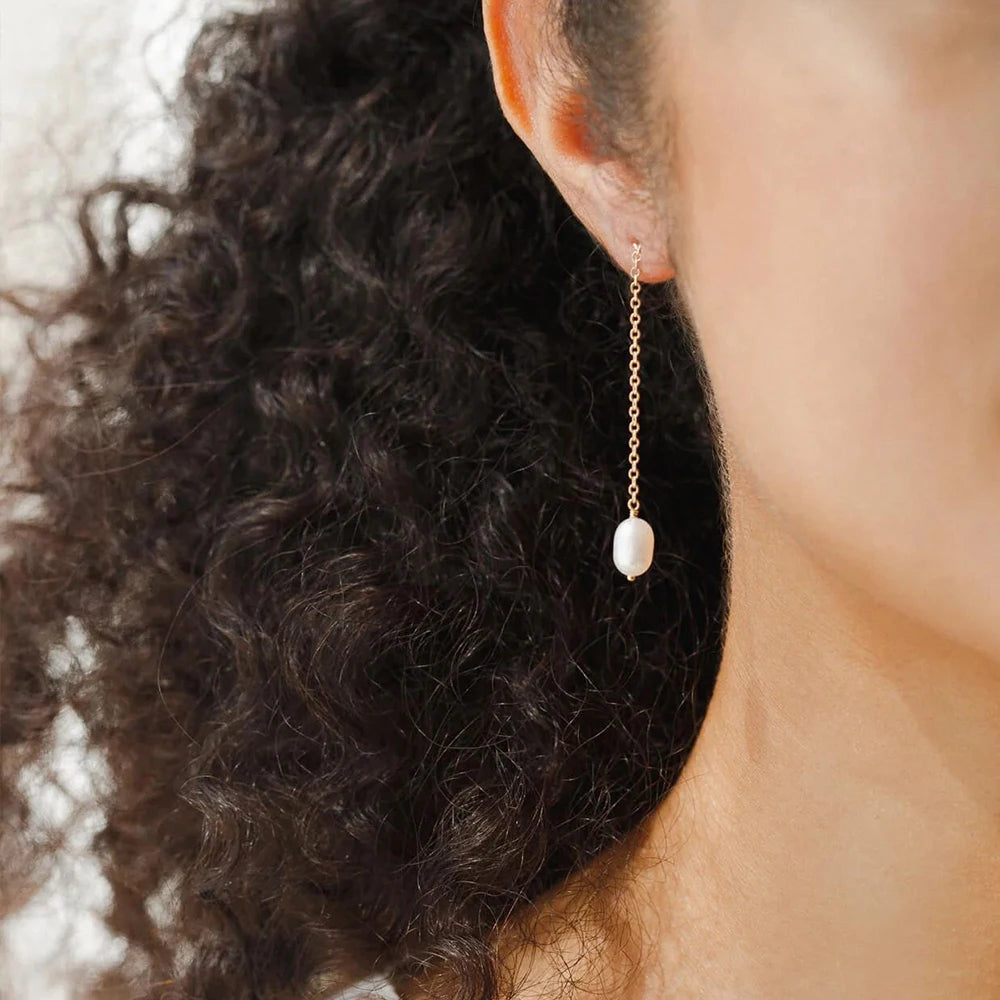 The Long Thread Pearl