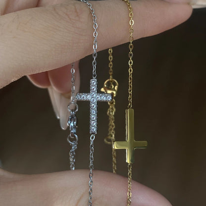 Link Bracelet with Cross