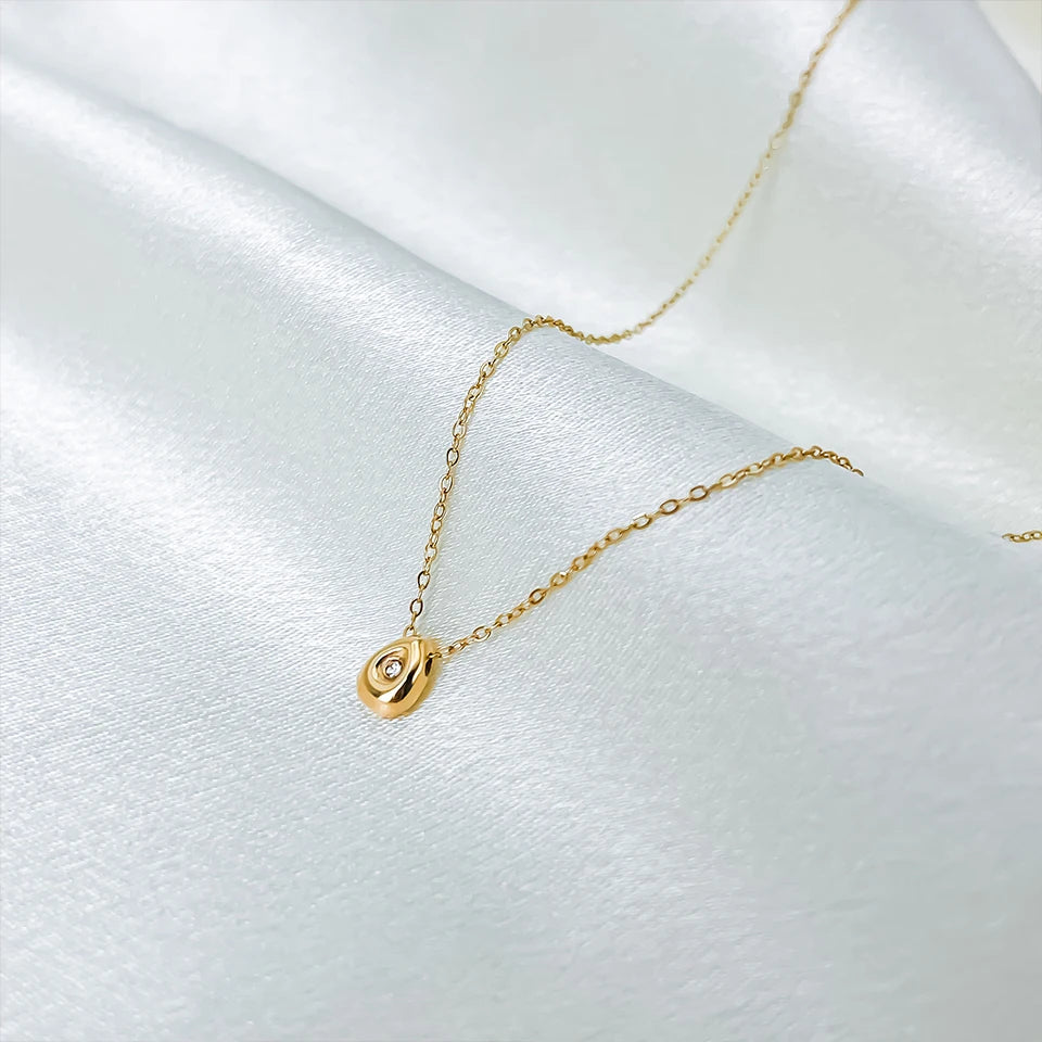 Teardrop Pendant Necklace