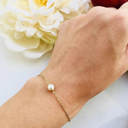 The Celeste Pearl Bracelet