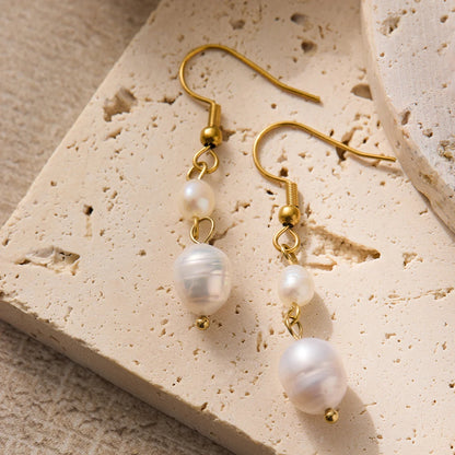 The Pearl Dangle