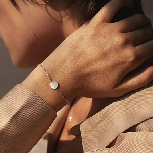Round Pendant Bracelet