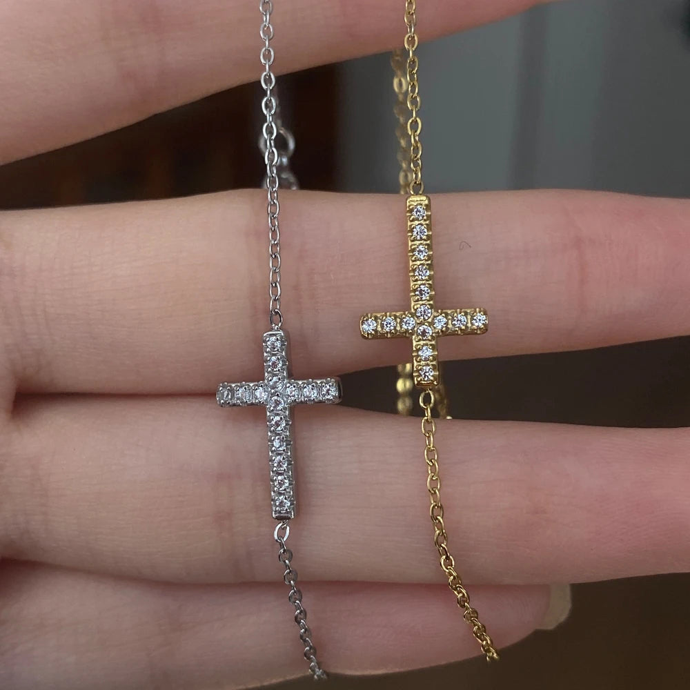 Link Bracelet with Cross