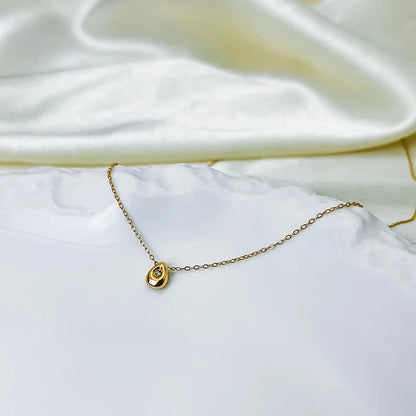 Teardrop Pendant Necklace