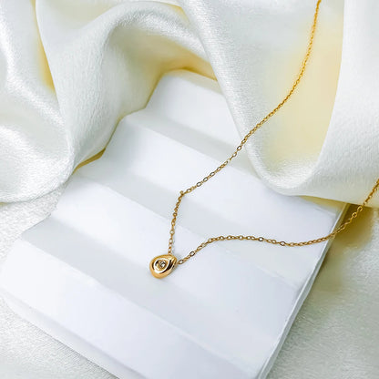 Teardrop Pendant Necklace