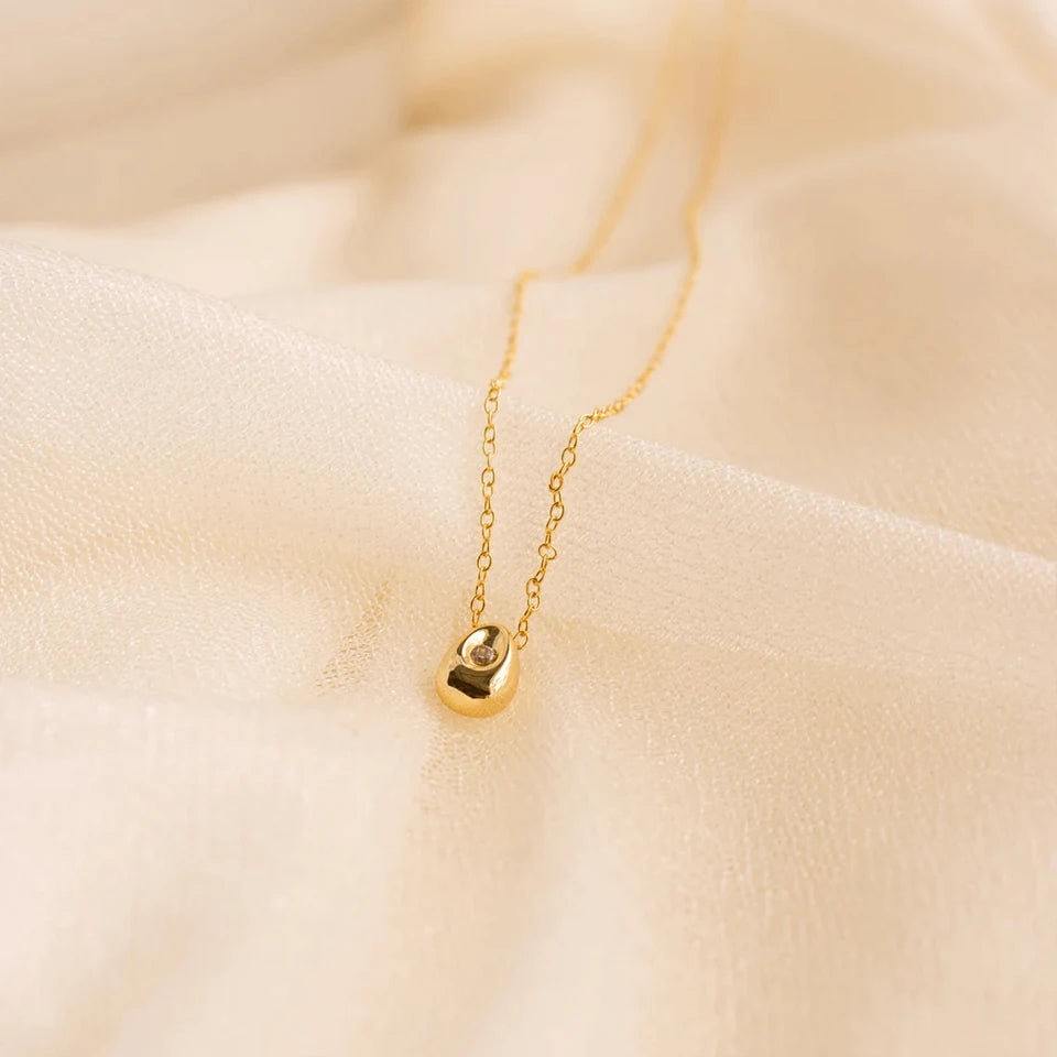 Teardrop Pendant Necklace