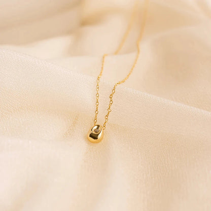 Teardrop Pendant Necklace