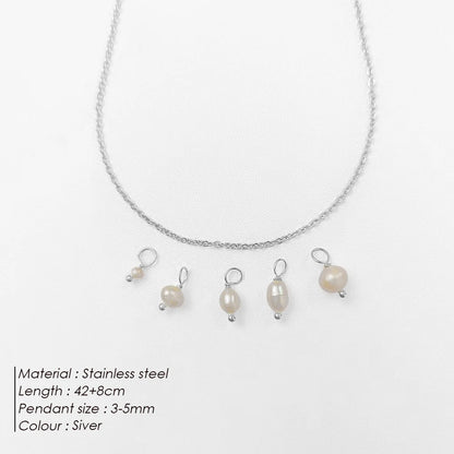 The Anaïs Pearl Drop Necklace