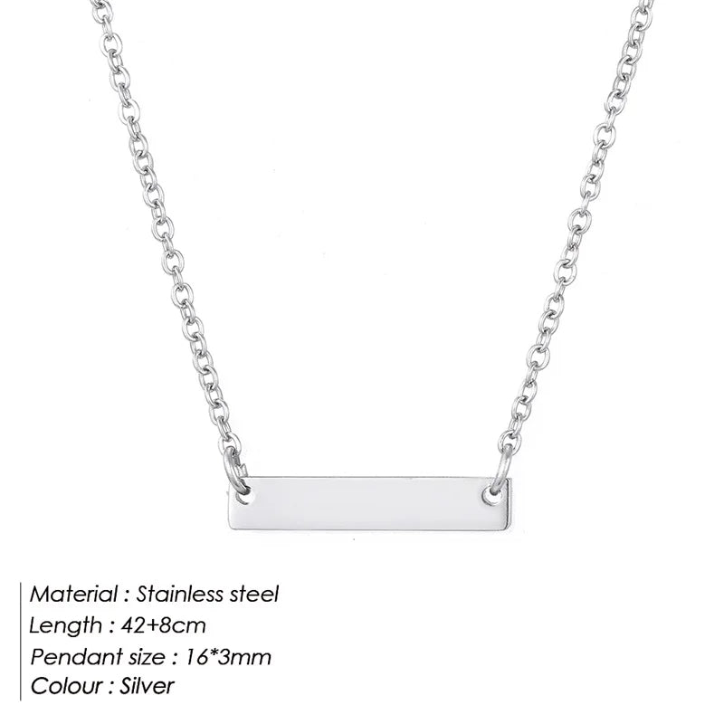 The Noémie Bar Necklace