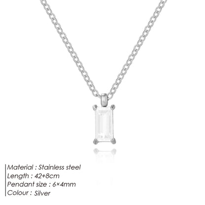 Clear Stone Pendant Necklace